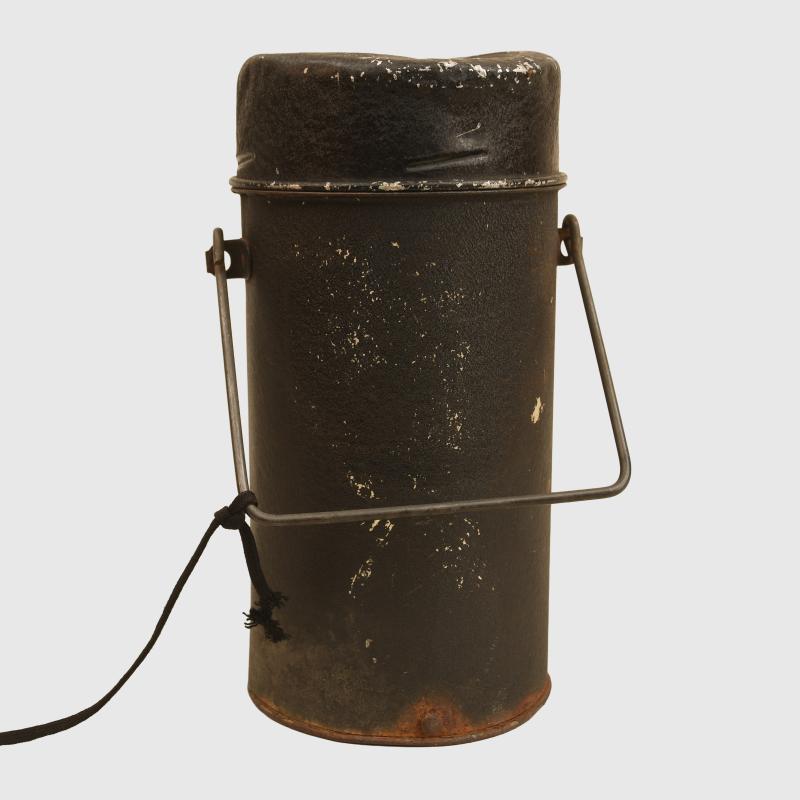 BRITISH WWII MILITARY ISSUE FLASK.