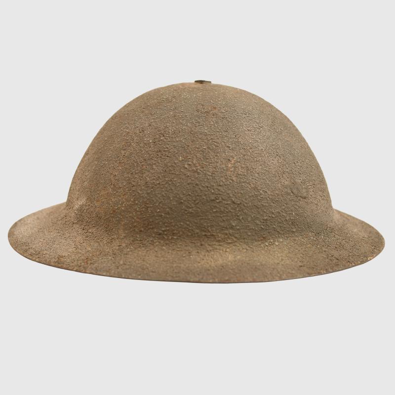 BRITISH WWI OFFICERS 1ST PATTERN RIMLESS BRODIE HELMET. ROYAL ARTILLERY.