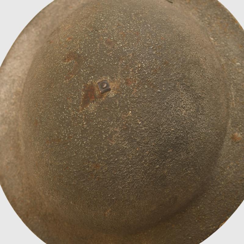 BRITISH WWI OFFICERS 1ST PATTERN RIMLESS BRODIE HELMET. ROYAL ARTILLERY.