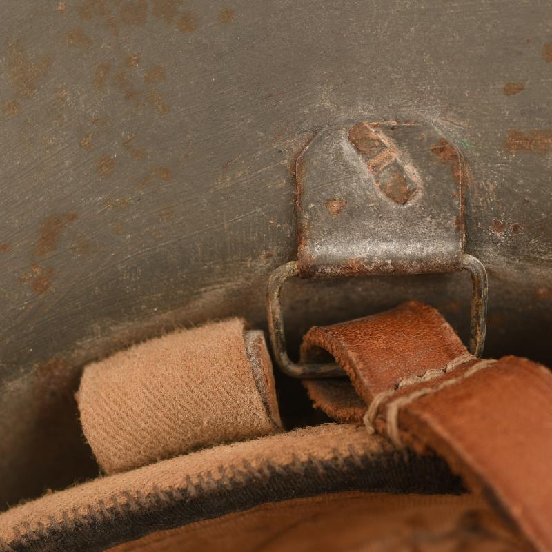 BRITISH WWI OFFICERS 1ST PATTERN RIMLESS BRODIE HELMET. ROYAL ARTILLERY.