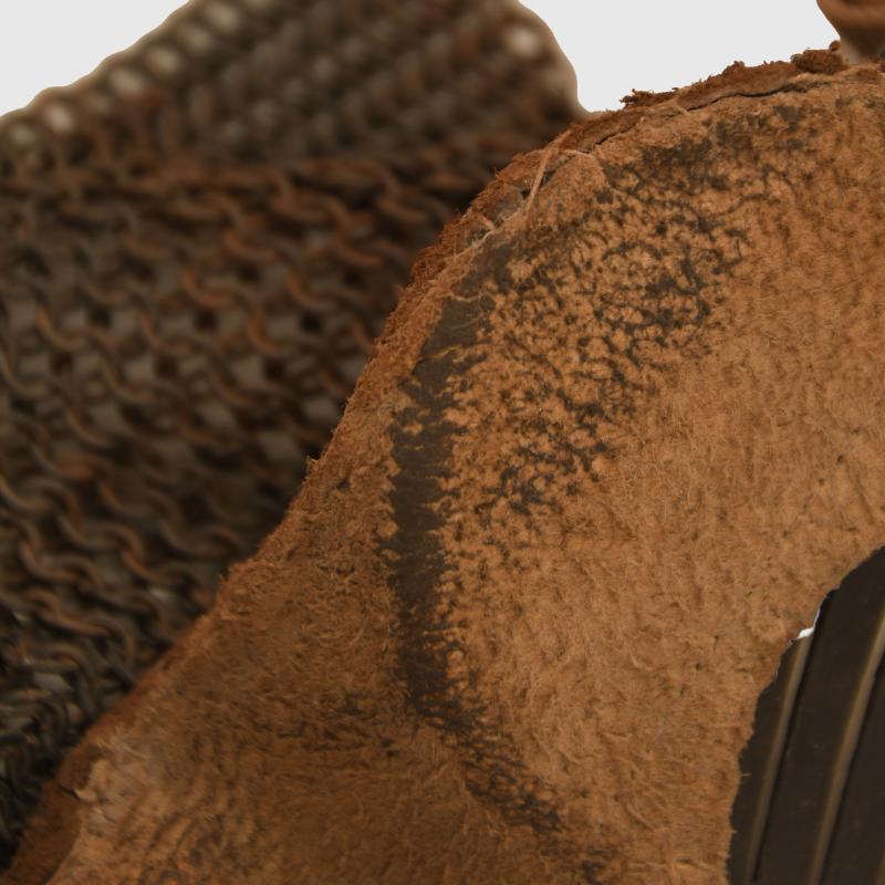 BRITISH WWI TANK FACE MASK.