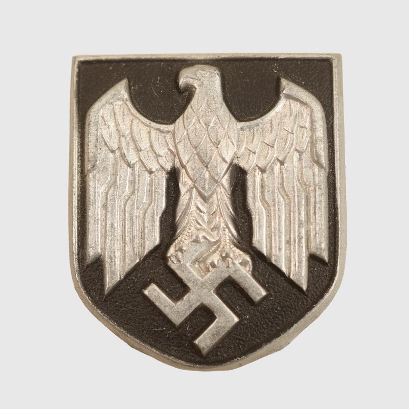 GERMAN WWII TROPICAL TROPHELM METAL NATIONAL EAGLE.