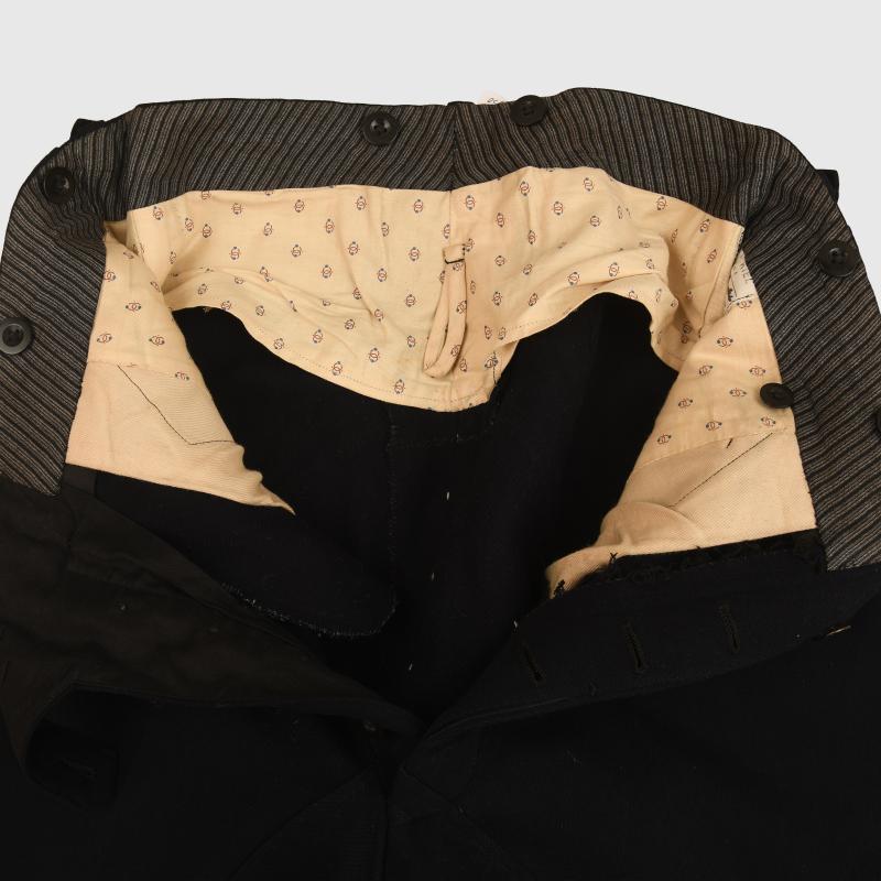 GERMAN WWII KRIEGSMARINE BREECHES.