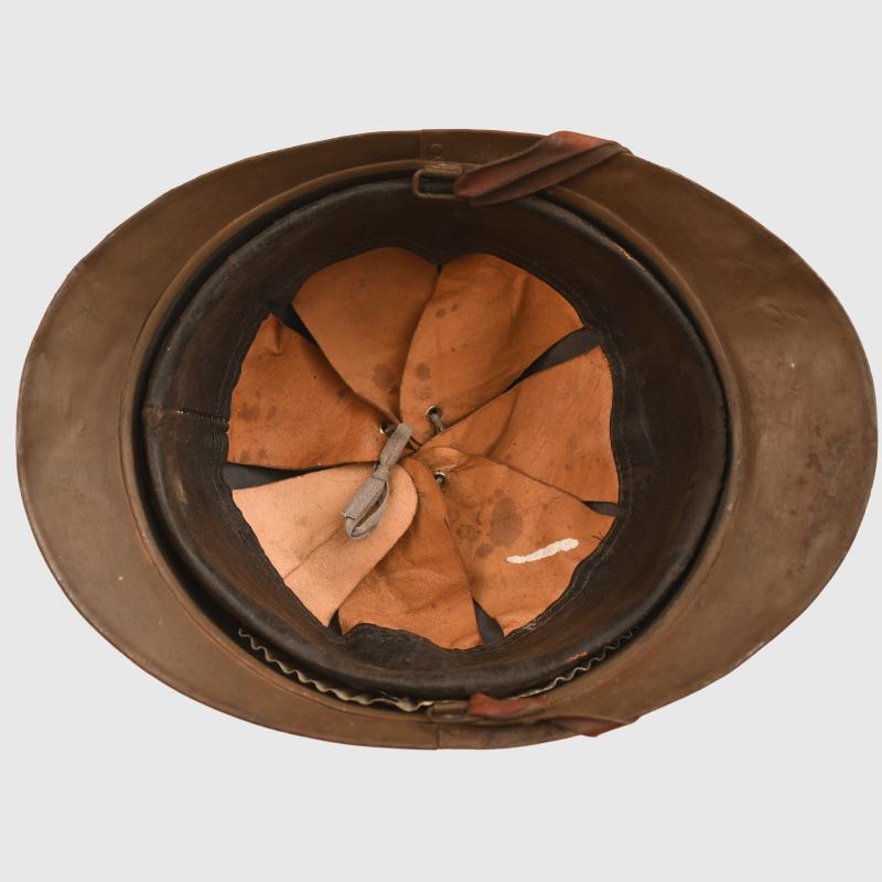 BELGIUM WWI COMBAT HELMET.