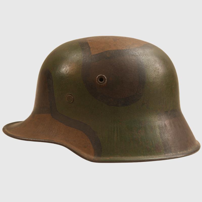 GERMAN WWI M.18 CAMOUFLAGE HELMET.