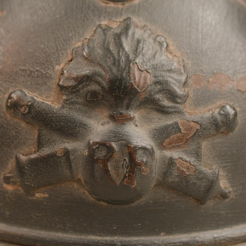 FRENCH WWI TANKERS HELMET KNOWN AS THE CHAR DU COMBAT.