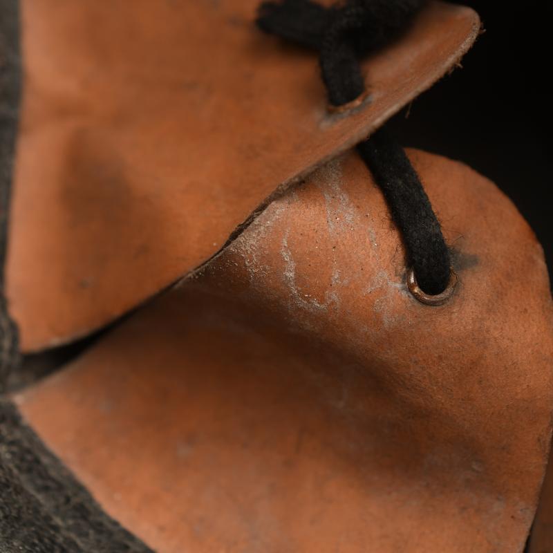 FRENCH WWI TANKERS HELMET KNOWN AS THE CHAR DU COMBAT.