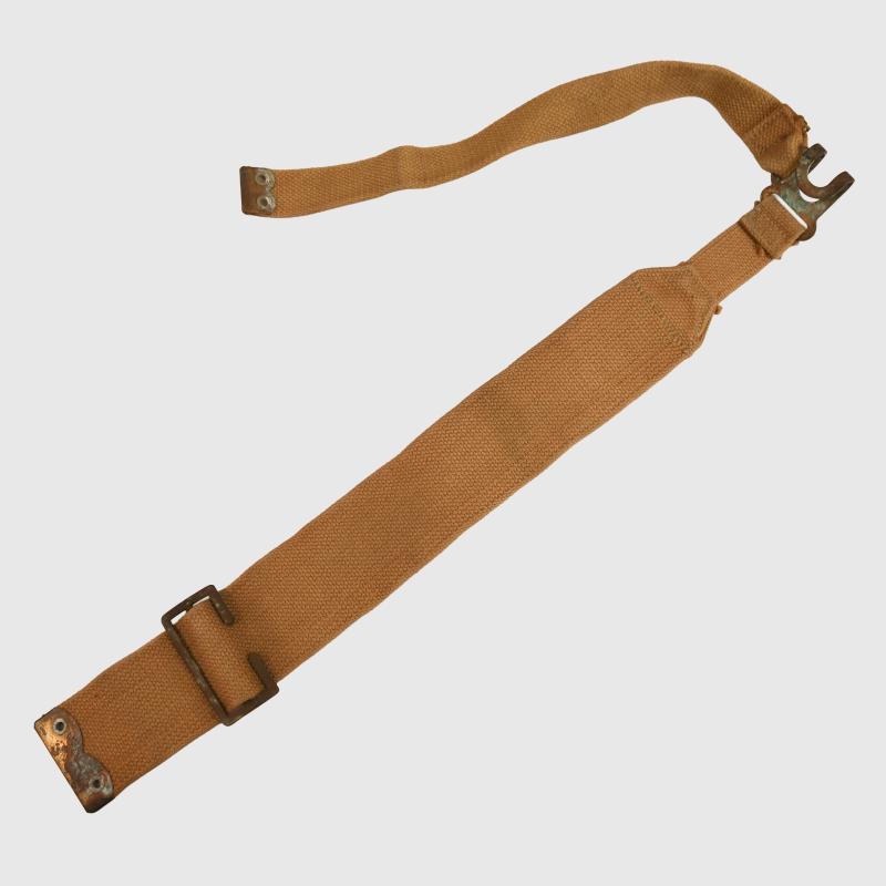 BRITISH WWII 1937 L PACK STRAP RIGHT HAND SIDE ONLY.