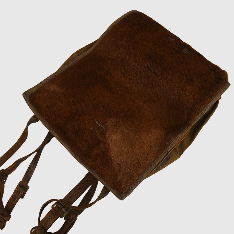 GERMAN WWII M.34 FUR BACK PACK.