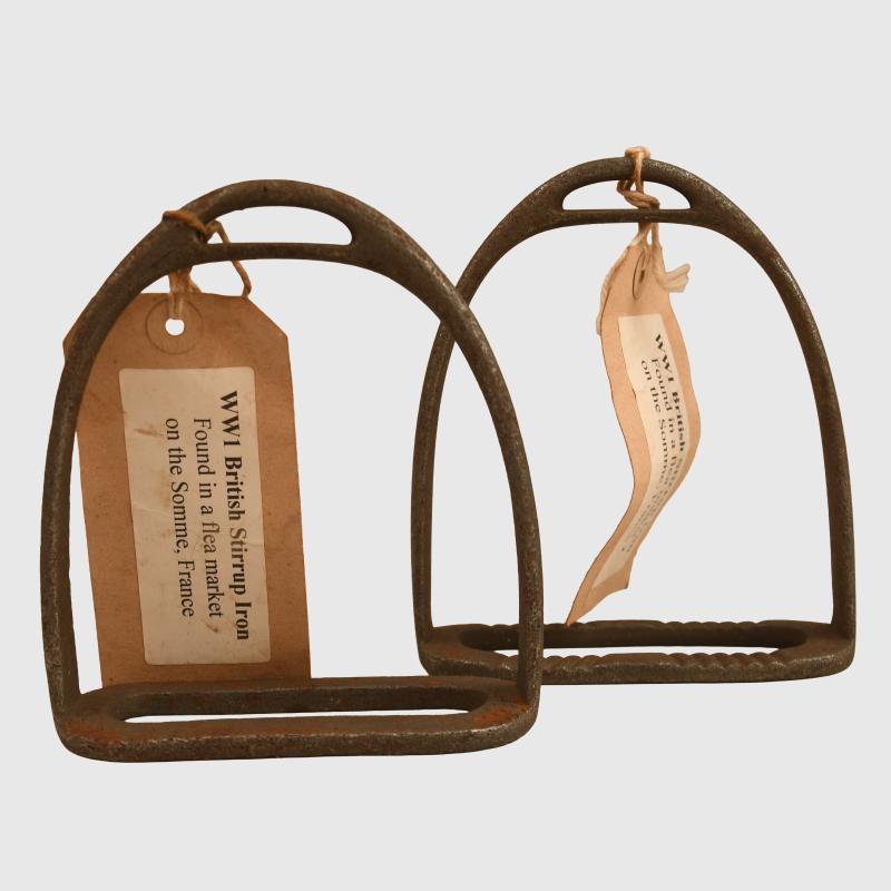 BRITISH WWI STIRRUP IRONS.
