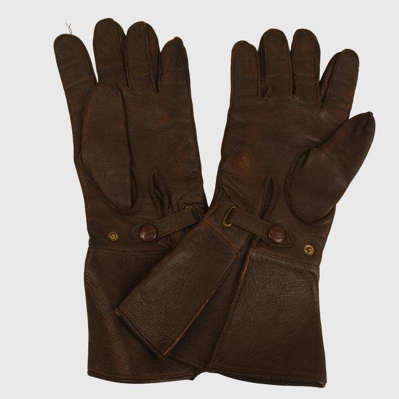 GERMAN WWII LUFTWAFFE FLYING GAUNTLETS.