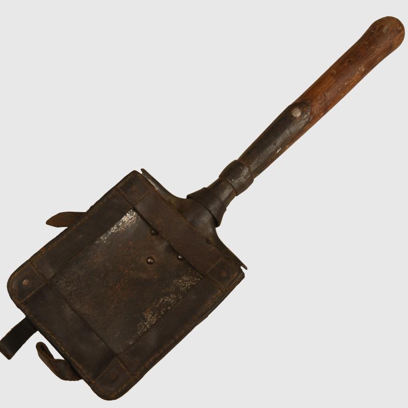 RUSSIAN WWI LINNEMANN SHOVEL.