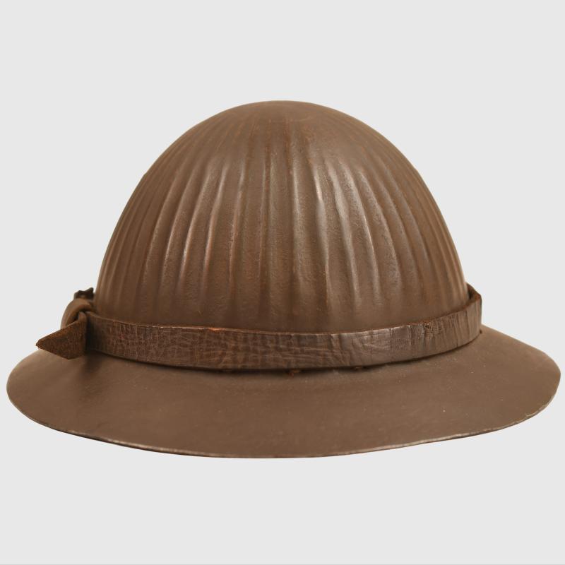 BRITISH WWI PORTUGUESE STYLE BRITISH OFFICERS STEEL HELMET.