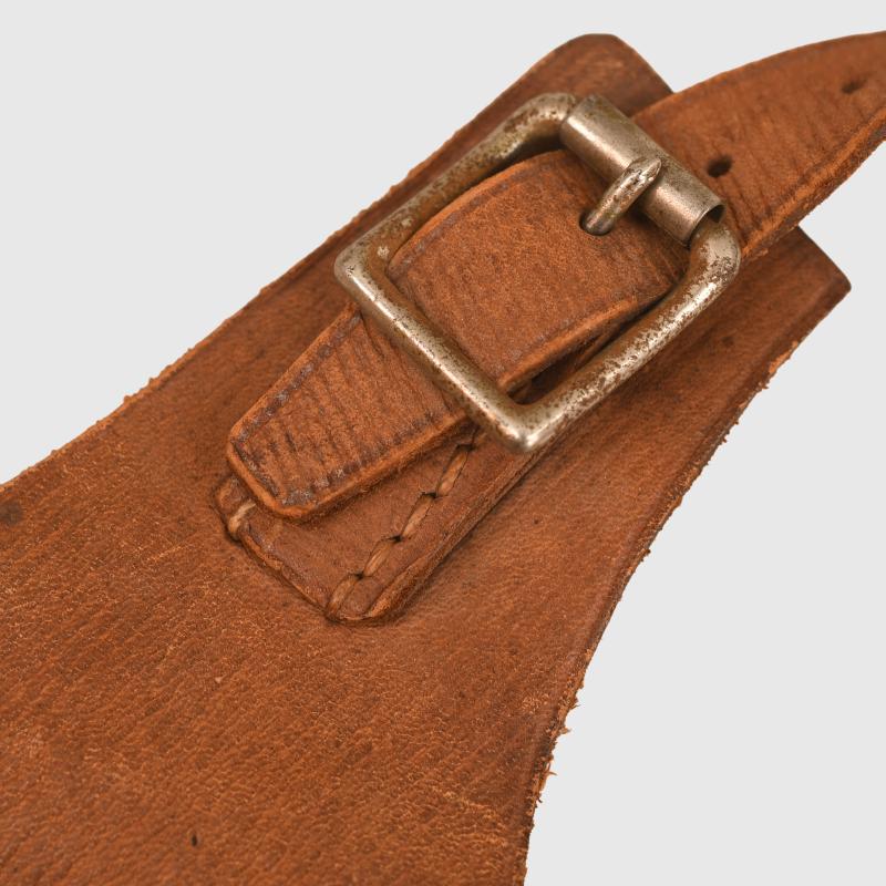 AUSTRALIAN WWII MADE SHOULDER HOLSTER.