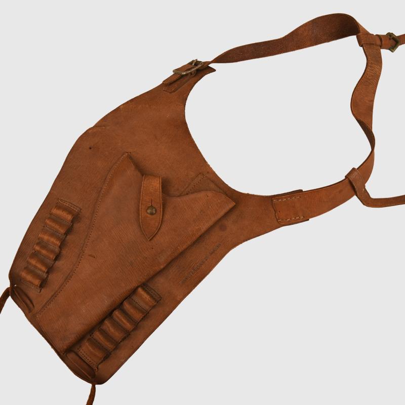 AUSTRALIAN WWII MADE SHOULDER HOLSTER.