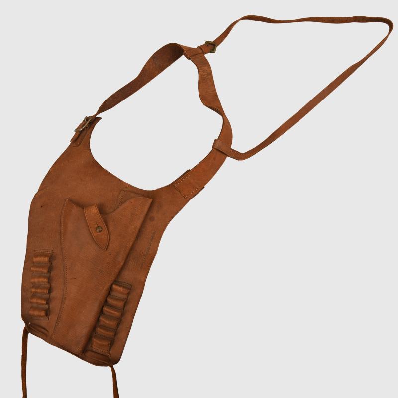 AUSTRALIAN WWII MADE SHOULDER HOLSTER.