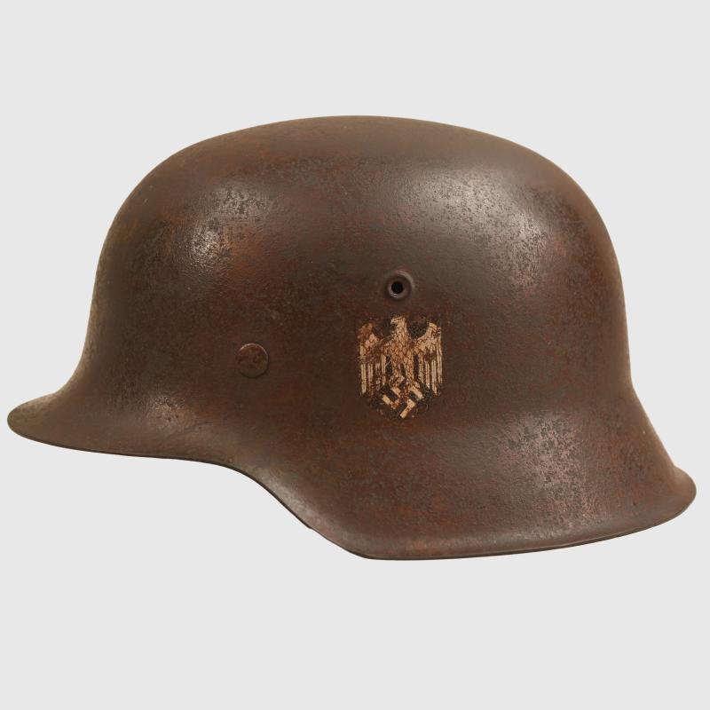 GERMAN WWII HUGE SIZE M.42 ARMY SINGLE DECAL COMBAT HELMET, GRAVE MARKER.