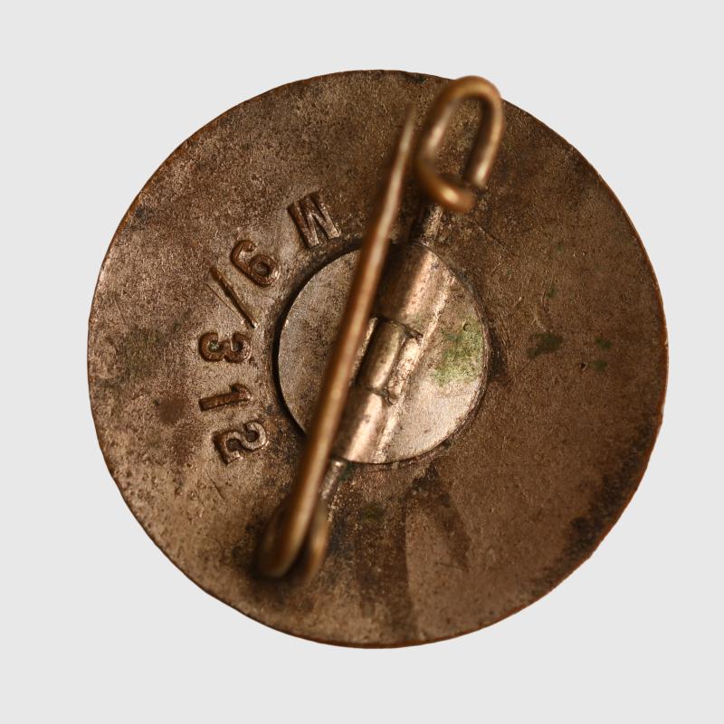 GERMAN WWII VOLKSGENNOSEN WESTMARK BADGE.