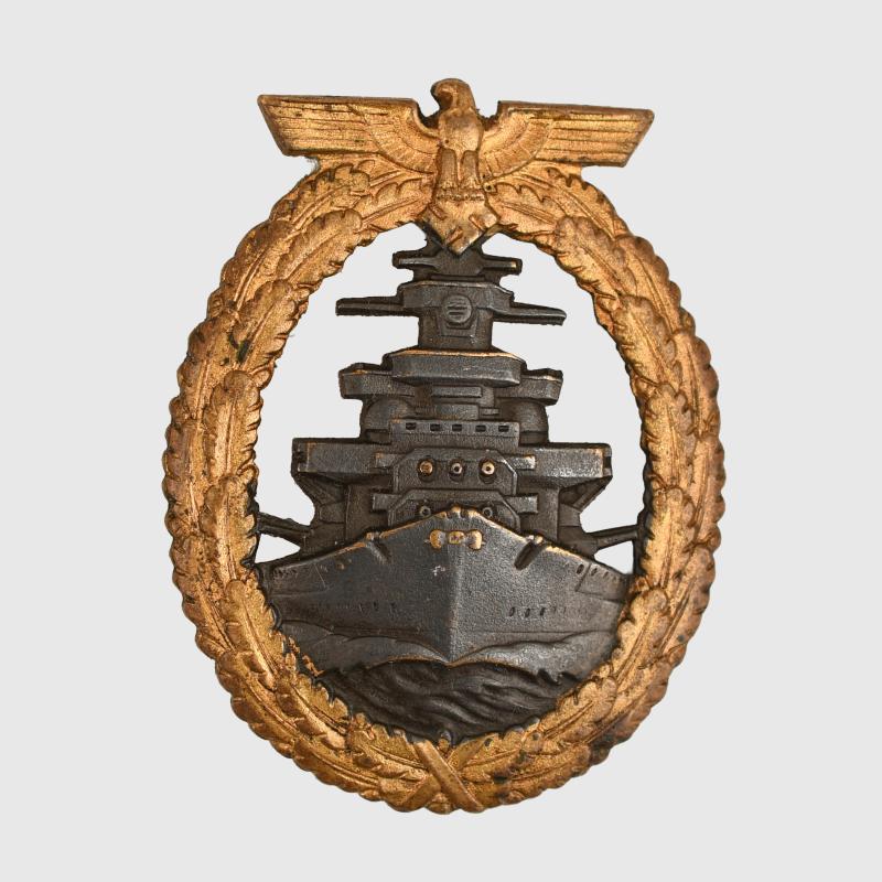 GERMAN WWII KREIGSMARINE HIGH SEAS FLEET BADGE.