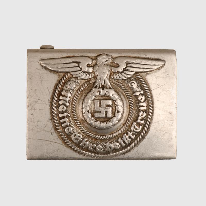 GERMAN WWII SS ENLISTED MANS ALUMINIUM BUCKLE.