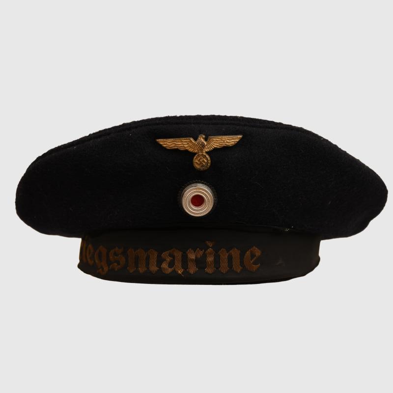 GERMAN WWII KRIEGSMARINE ENLISTED MANS DECK CAP.