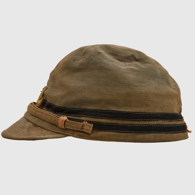 JAPANESE WWII NAVY OFFICERS CAP.