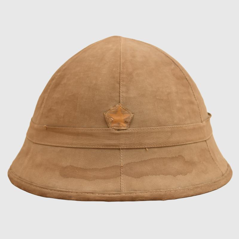 JAPANESE WWII 2ND MODEL PITH HELMET.