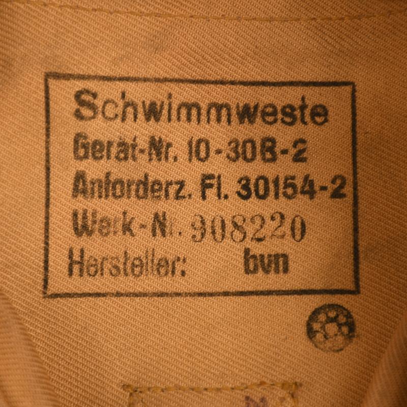 GERMAN WWII LUFTWAFFE DOUBLE BLADDER LIFE VEST.