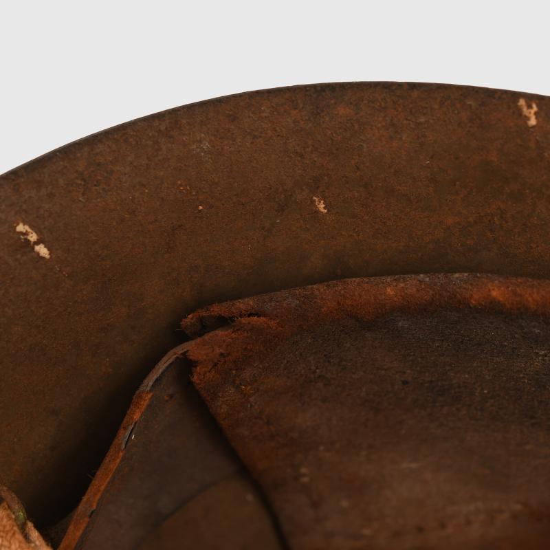 JAPANESE WWII NAVAL COMBAT HELMET.