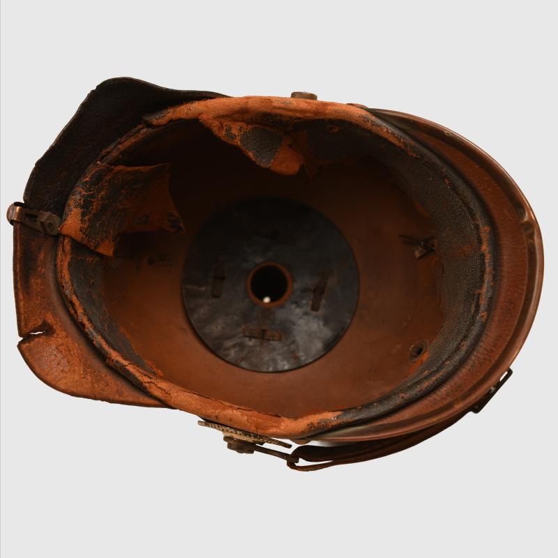 GERMAN WWI SAXON BATTLEFIELD PICK-UP PICKELHAUBE.