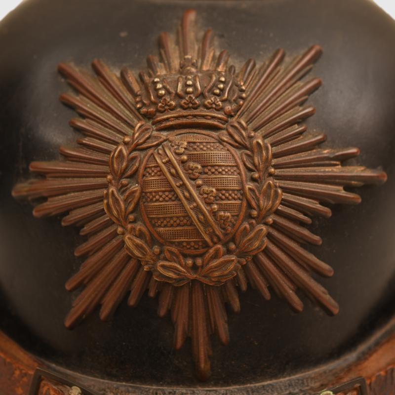GERMAN WWI SAXON BATTLEFIELD PICK-UP PICKELHAUBE.