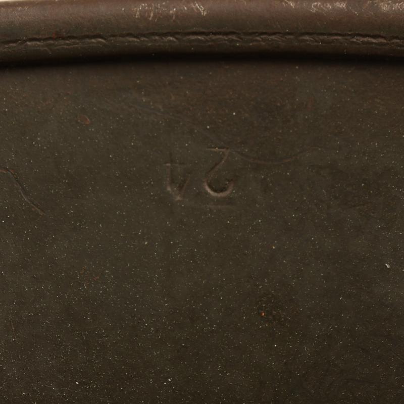 GERMAN WWII ARMY M.40 SINGLE DECAL COMBAT HELMET.