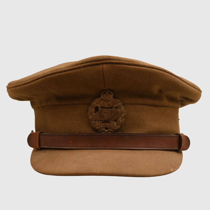 BRITISH WWII TANK CORPS OFFICERS VISOR CAP.