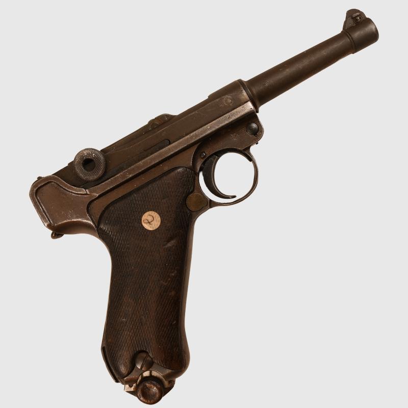 GERMAN WWI DE-ACTIVATED LUGER PISTOL.