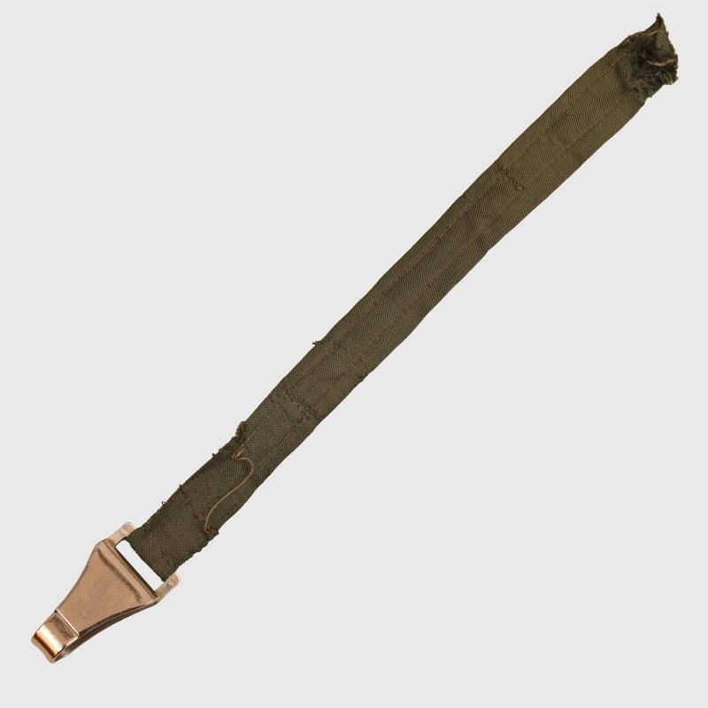 GERMAN WWII OFFICERS INTERIOR TUNIC DAGGER OR SWORD HANGER.