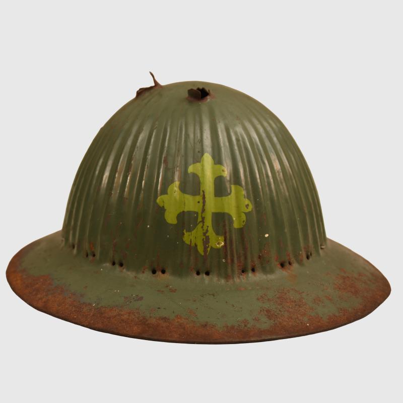 PORTUGUESE SPANISH CIVIL WAR COMBAT HELMET.