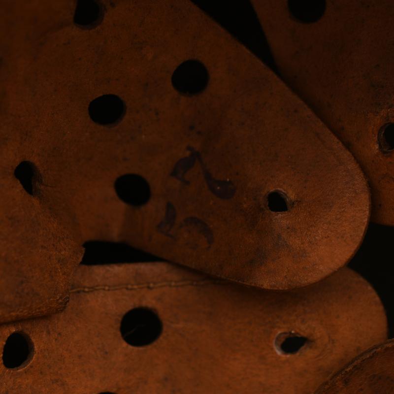 GERMAN WWII ARMY M.35 DOUBLE DECAL COMBAT HELMET.