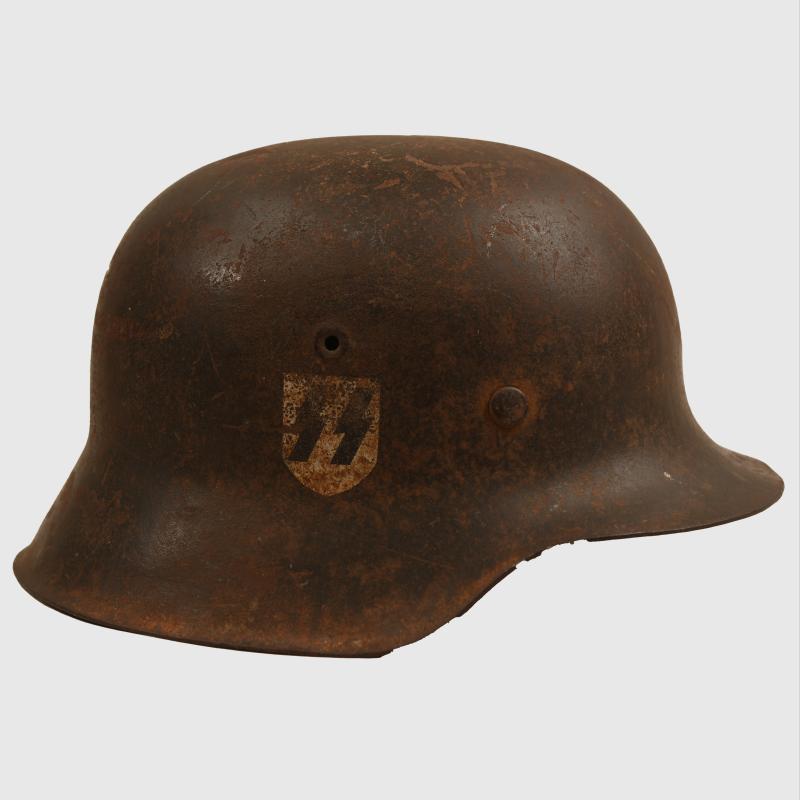 GERMAN WWII WAFFEN SS SINGLE DECAL M.42 HELMET, IDENTIFIED.