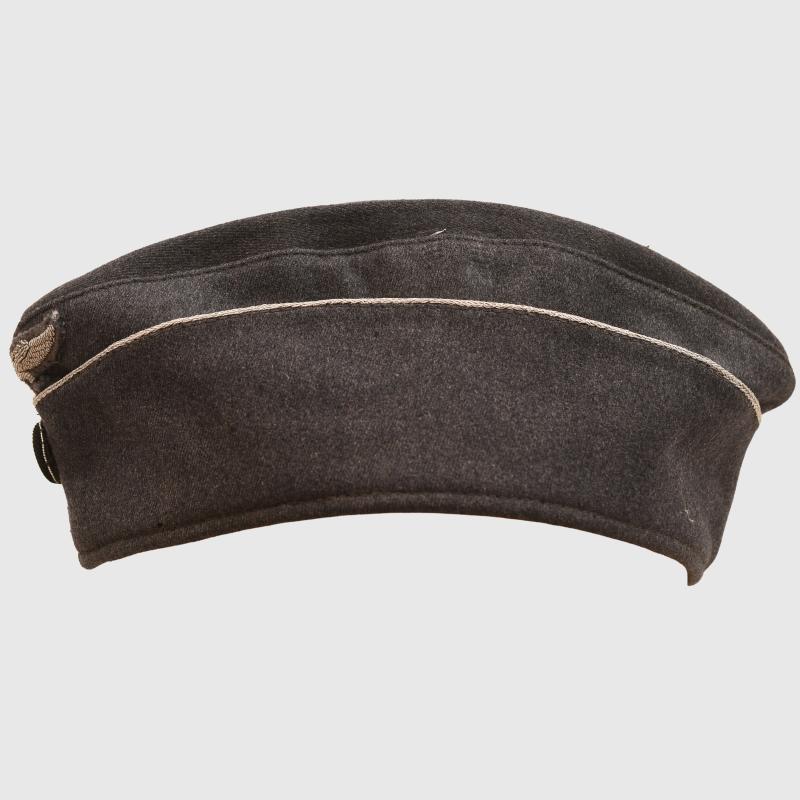 GERMAN WWII LUFTWAFFE OFFICERS OVERSEAS CAP.