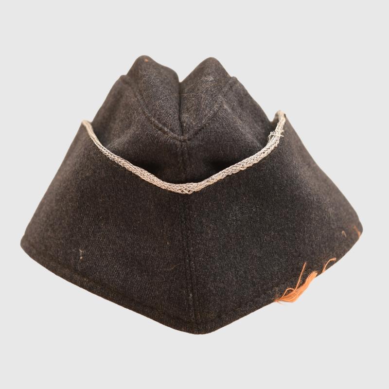 GERMAN WWII LUFTWAFFE OFFICERS OVERSEAS CAP.