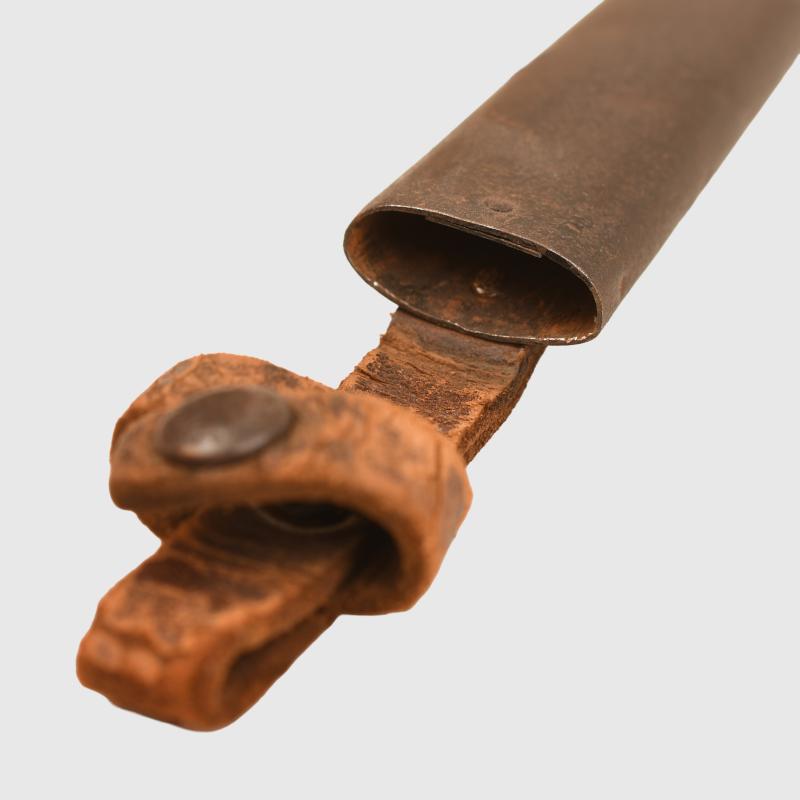 GERMAN WWI TRENCH FIGHTING KNIFE.