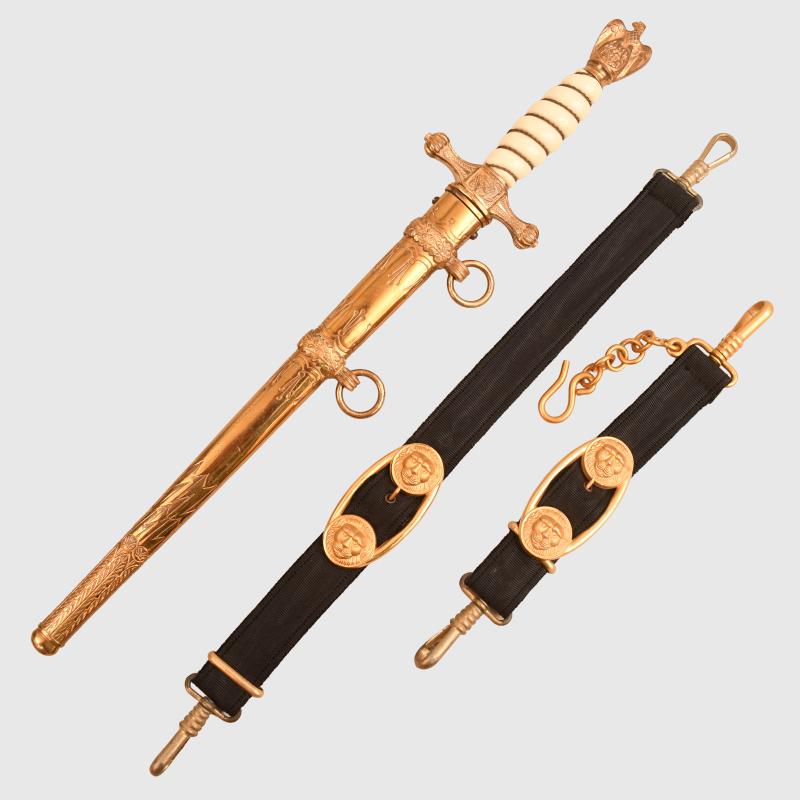 GERMAN WWII NAVAL OFFICERS DAGGER WITH STRAPS.