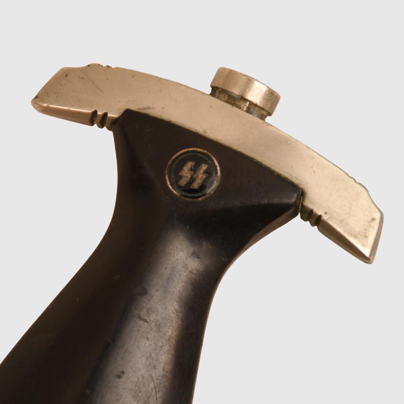GERMAN WWII SS M.33 ENLISTED MANS DAGGER.