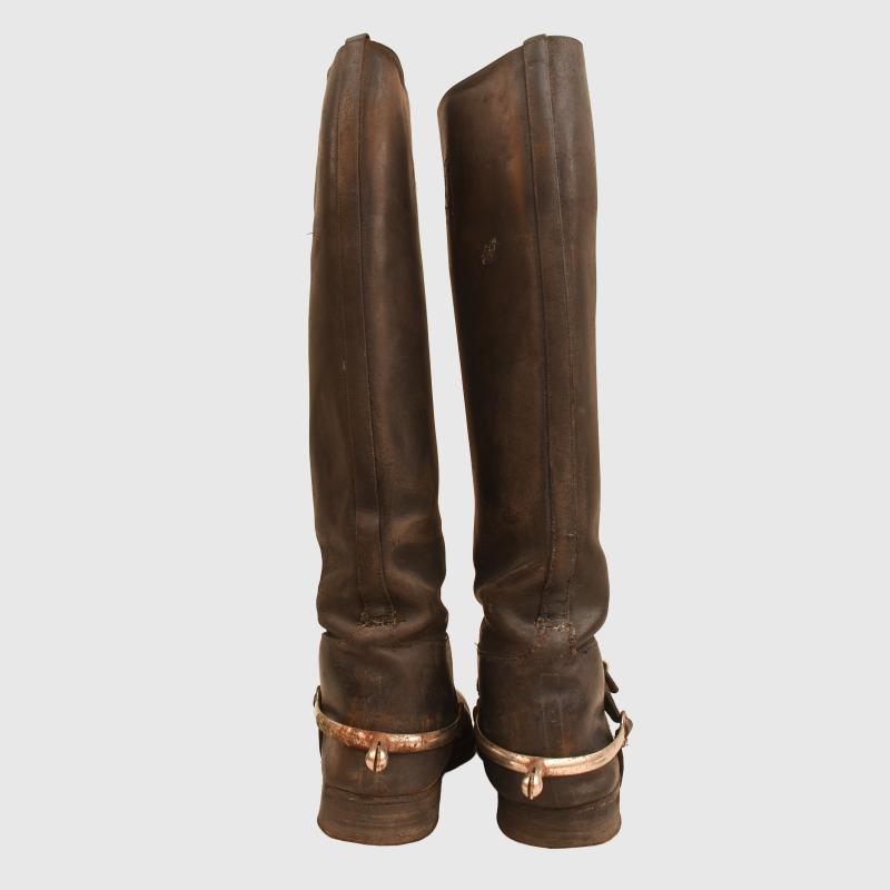 GERMAN WWI OFFICERS CAVALRY BOOTS IDENTIFIED.