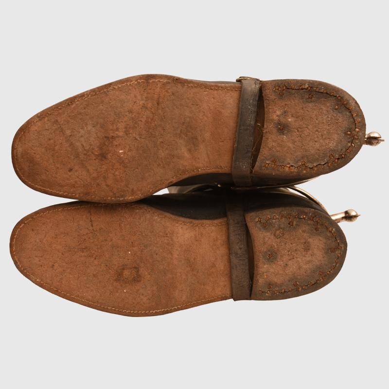 GERMAN WWI OFFICERS CAVALRY BOOTS IDENTIFIED.