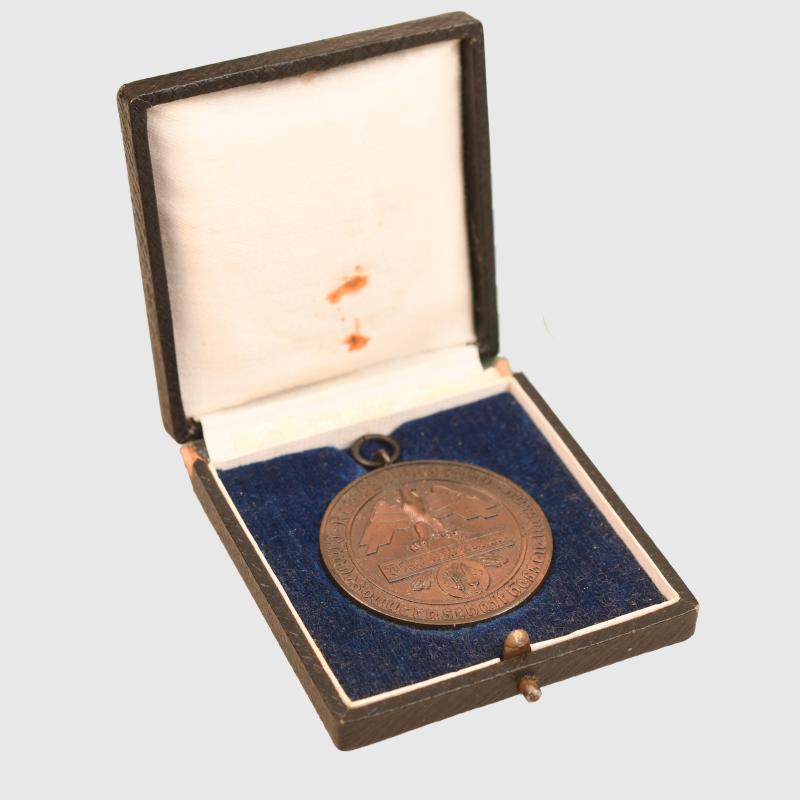 GERMAN WWII REICH AGRICULTURAL ASSOCIATION HORSE BREEDING MEDAL.