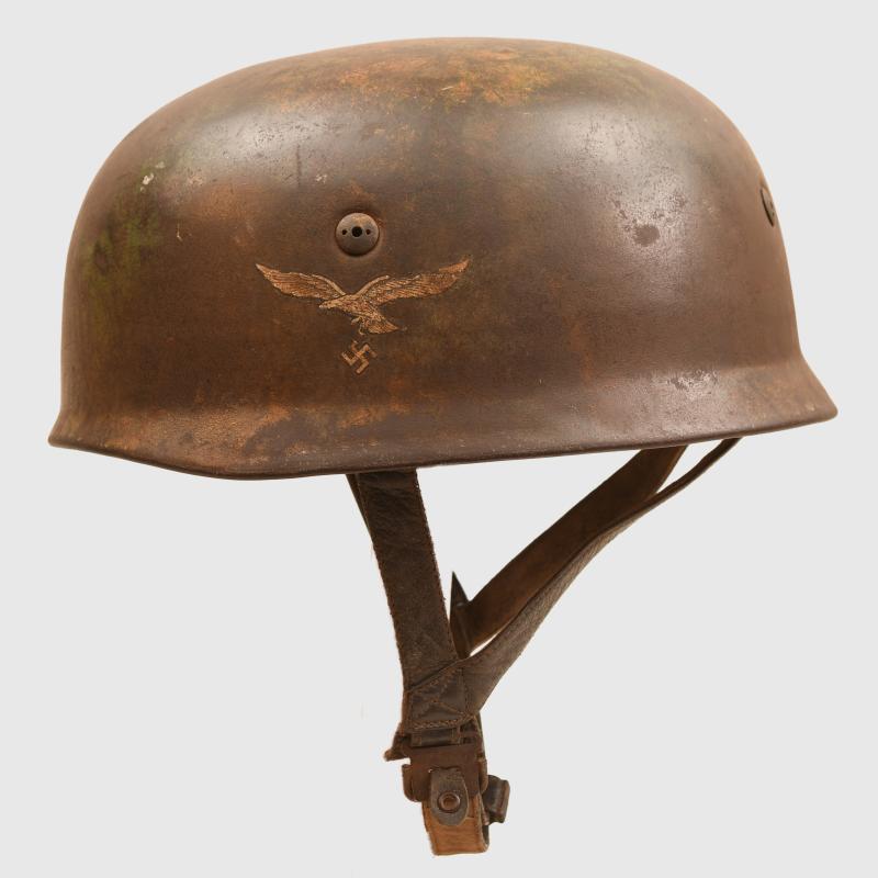 GERMAN WWII LUFTWAFFE CAMOUFLAGE PARATROOPER HELMET.