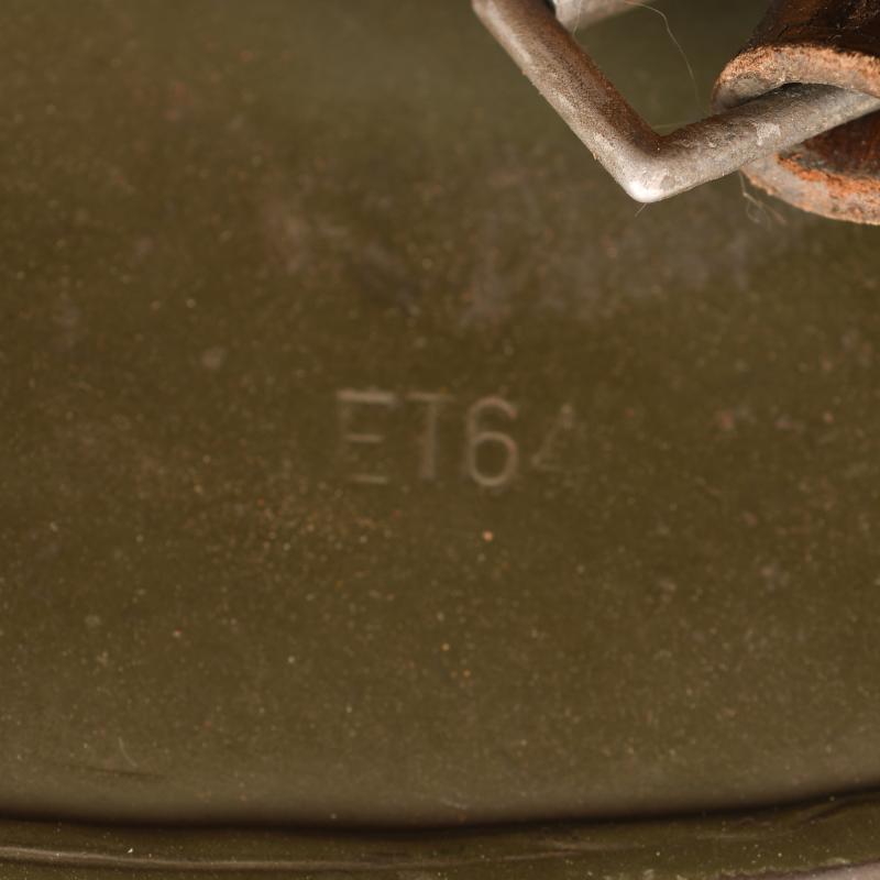GERMAN WWII KRIEGSMARINE M35 DOUBLE DECAL HELMET.