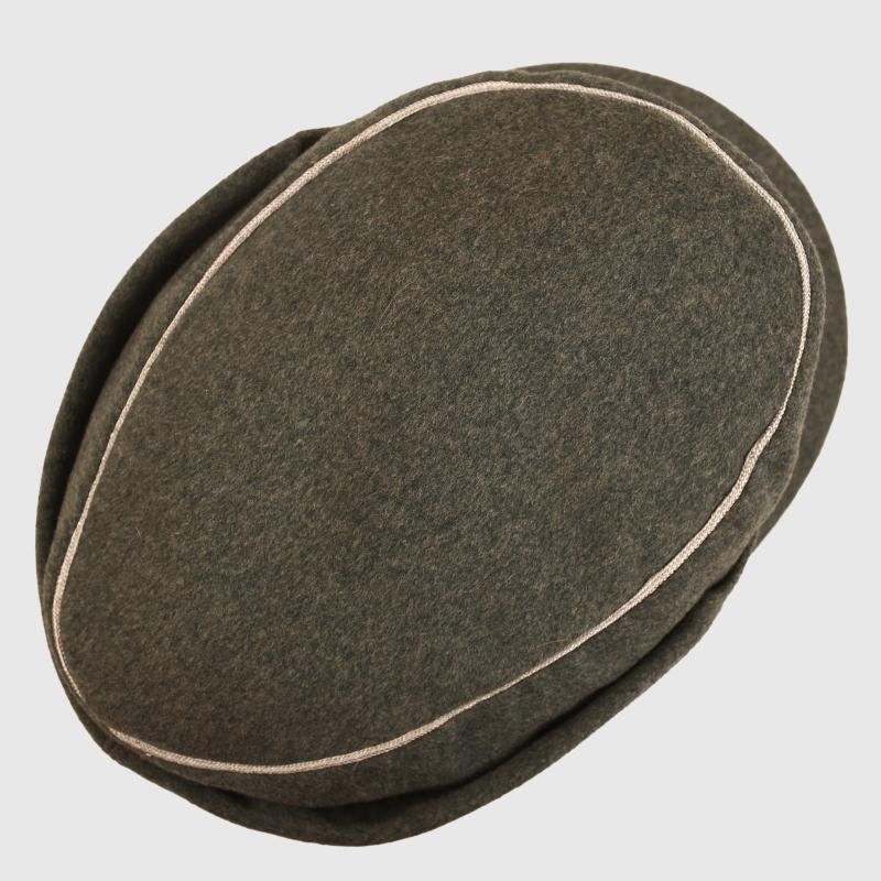 GERMAN WWII ARMY OFFICERS M 43 CAP.