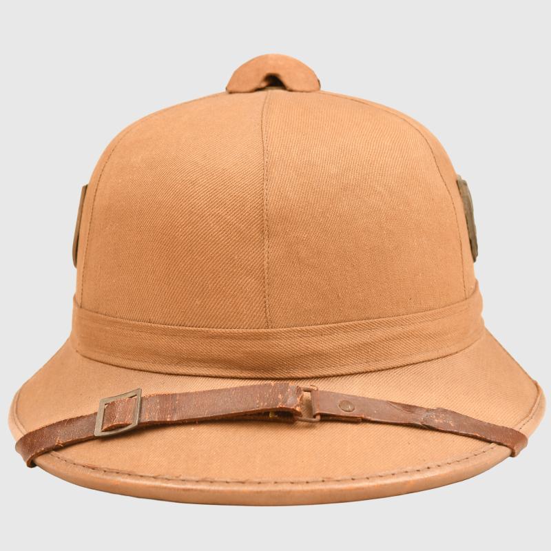 GERMAN WWII AFRIKAKORPS ARMY 1st PATTERN TROPHELM.